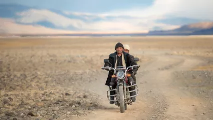La vita nella steppa dei nomadi di Bayan-Olgii, in Mongolia