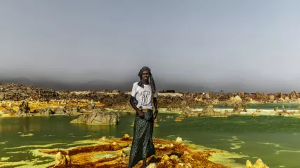 Uomo nel Dallol, Etiopia